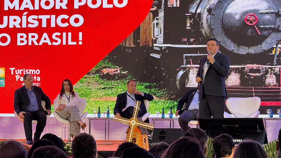 João Victor apresenta avanços em saúde e turismo no Conexidades 2025
